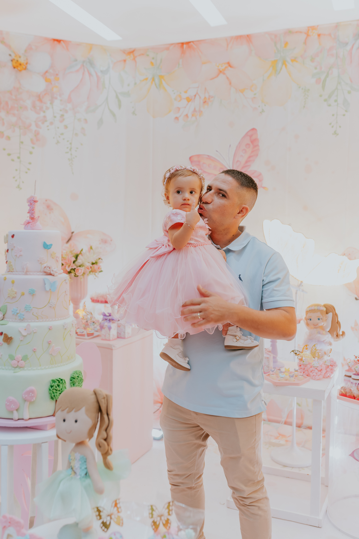 fotografa familia festa infantil 1 ano Elisa tema borboleta casa de festas estação faz de conta taquara Rio de Janeiro Jacarepaguá fotografia 