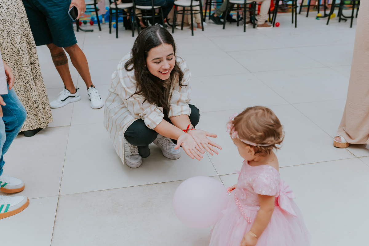 fotografa familia festa infantil 1 ano Elisa tema borboleta casa de festas estação faz de conta taquara Rio de Janeiro Jacarepaguá fotografia 