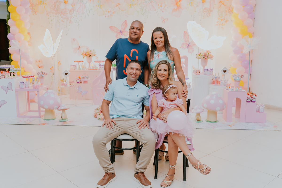 fotografa familia festa infantil 1 ano Elisa tema borboleta casa de festas estação faz de conta taquara Rio de Janeiro Jacarepaguá fotografia 