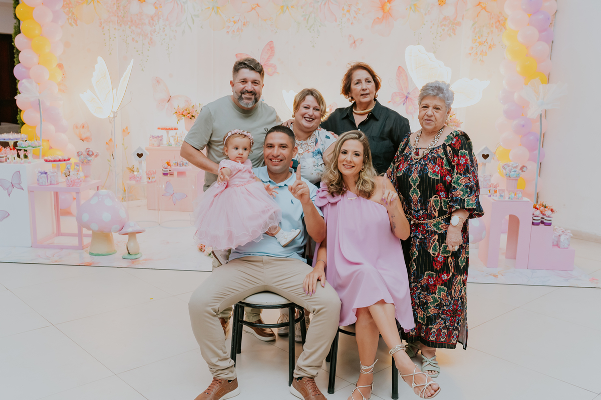 fotografa familia festa infantil 1 ano Elisa tema borboleta casa de festas estação faz de conta taquara Rio de Janeiro Jacarepaguá fotografia 