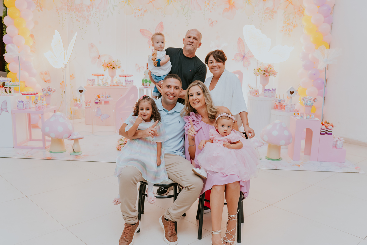 fotografa familia festa infantil 1 ano Elisa tema borboleta casa de festas estação faz de conta taquara Rio de Janeiro Jacarepaguá fotografia 