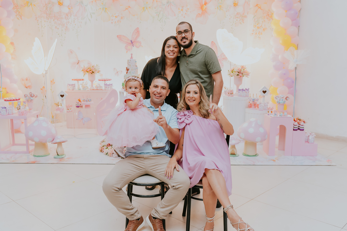 fotografa familia festa infantil 1 ano Elisa tema borboleta casa de festas estação faz de conta taquara Rio de Janeiro Jacarepaguá fotografia 