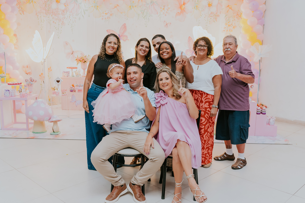 fotografa familia festa infantil 1 ano Elisa tema borboleta casa de festas estação faz de conta taquara Rio de Janeiro Jacarepaguá fotografia 