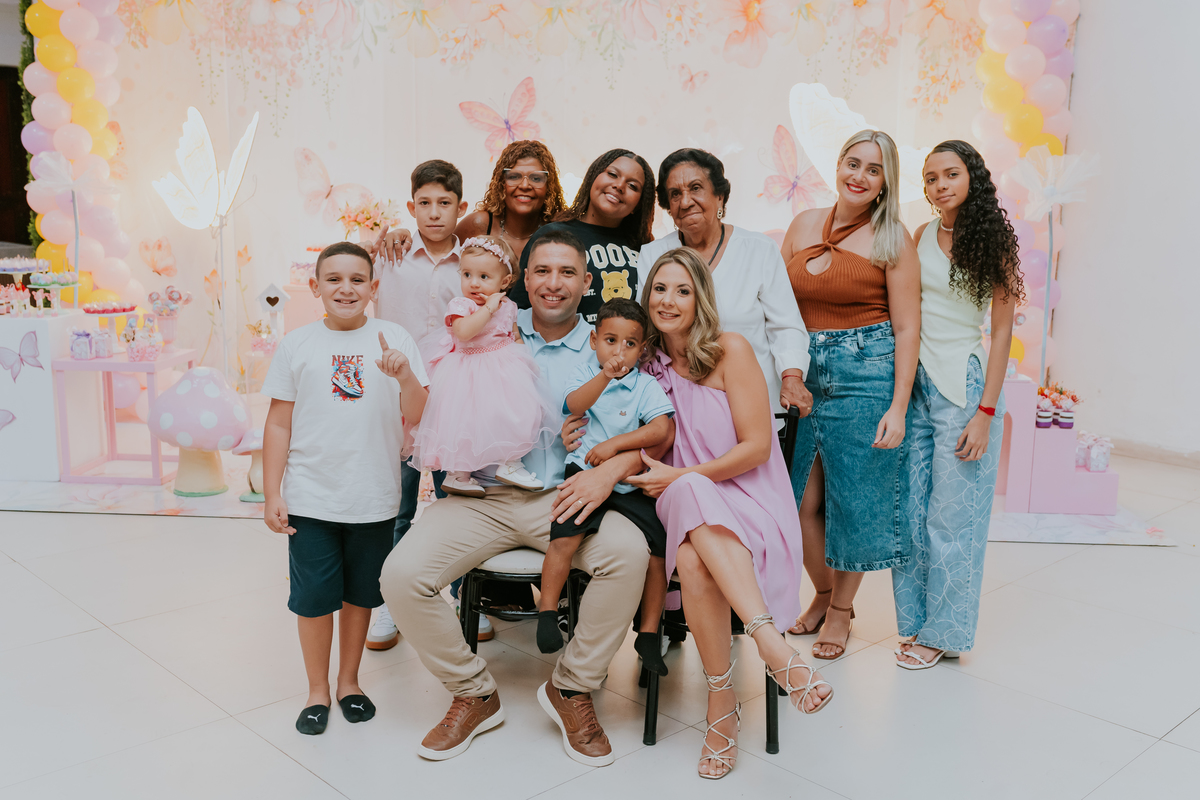 fotografa familia festa infantil 1 ano Elisa tema borboleta casa de festas estação faz de conta taquara Rio de Janeiro Jacarepaguá fotografia 