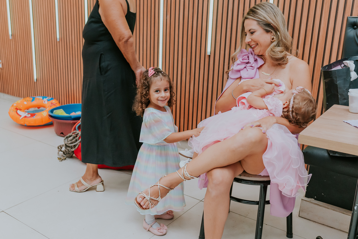 fotografa familia festa infantil 1 ano Elisa tema borboleta casa de festas estação faz de conta taquara Rio de Janeiro Jacarepaguá fotografia 