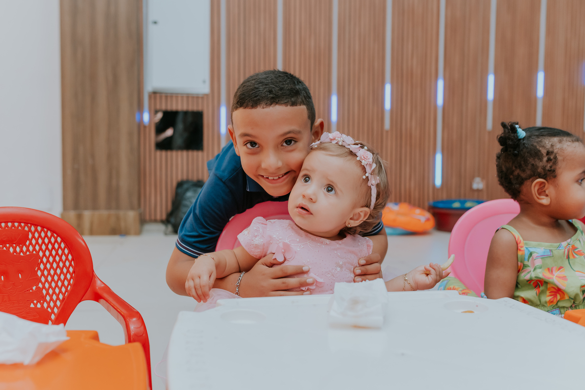 fotografa familia festa infantil 1 ano Elisa tema borboleta casa de festas estação faz de conta taquara Rio de Janeiro Jacarepaguá fotografia 