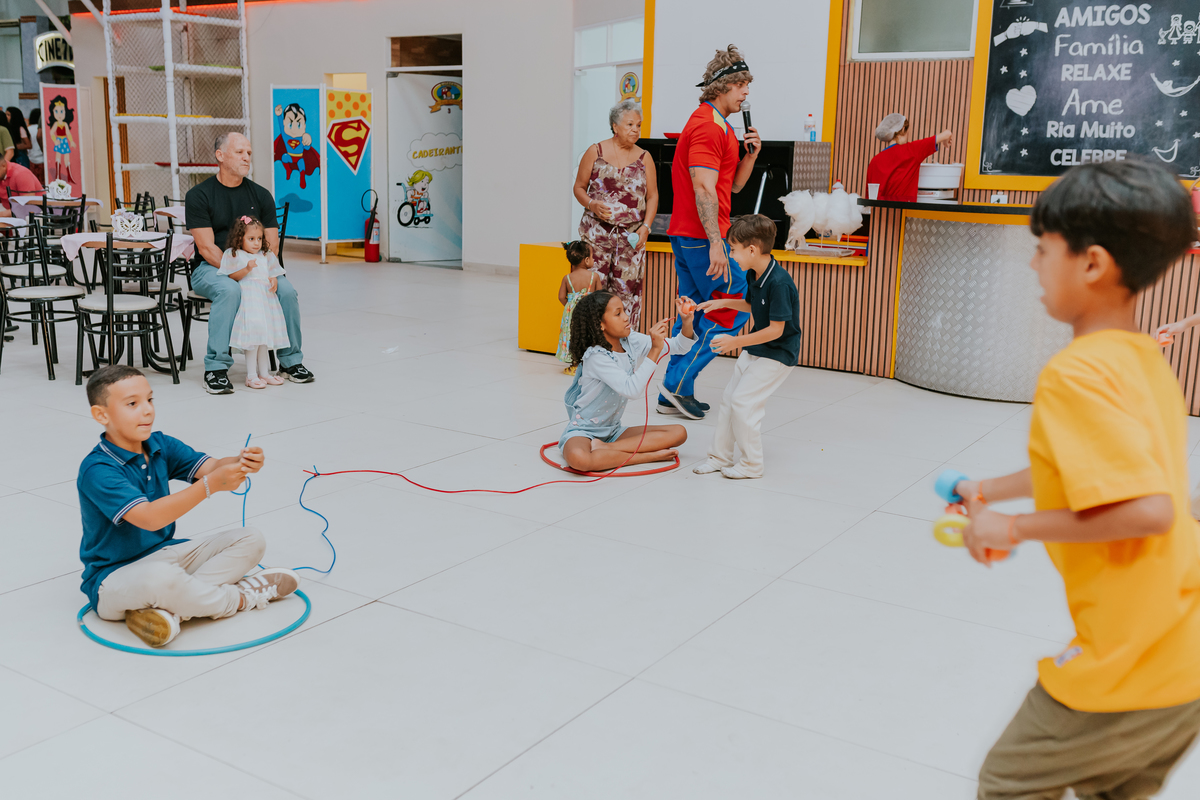 fotografa familia festa infantil 1 ano Elisa tema borboleta casa de festas estação faz de conta taquara Rio de Janeiro Jacarepaguá fotografia 