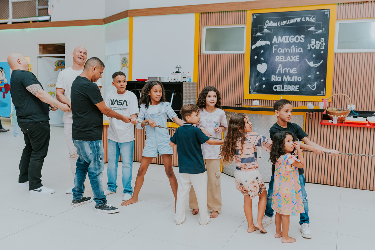 fotografa familia festa infantil 1 ano Elisa tema borboleta casa de festas estação faz de conta taquara Rio de Janeiro Jacarepaguá fotografia 