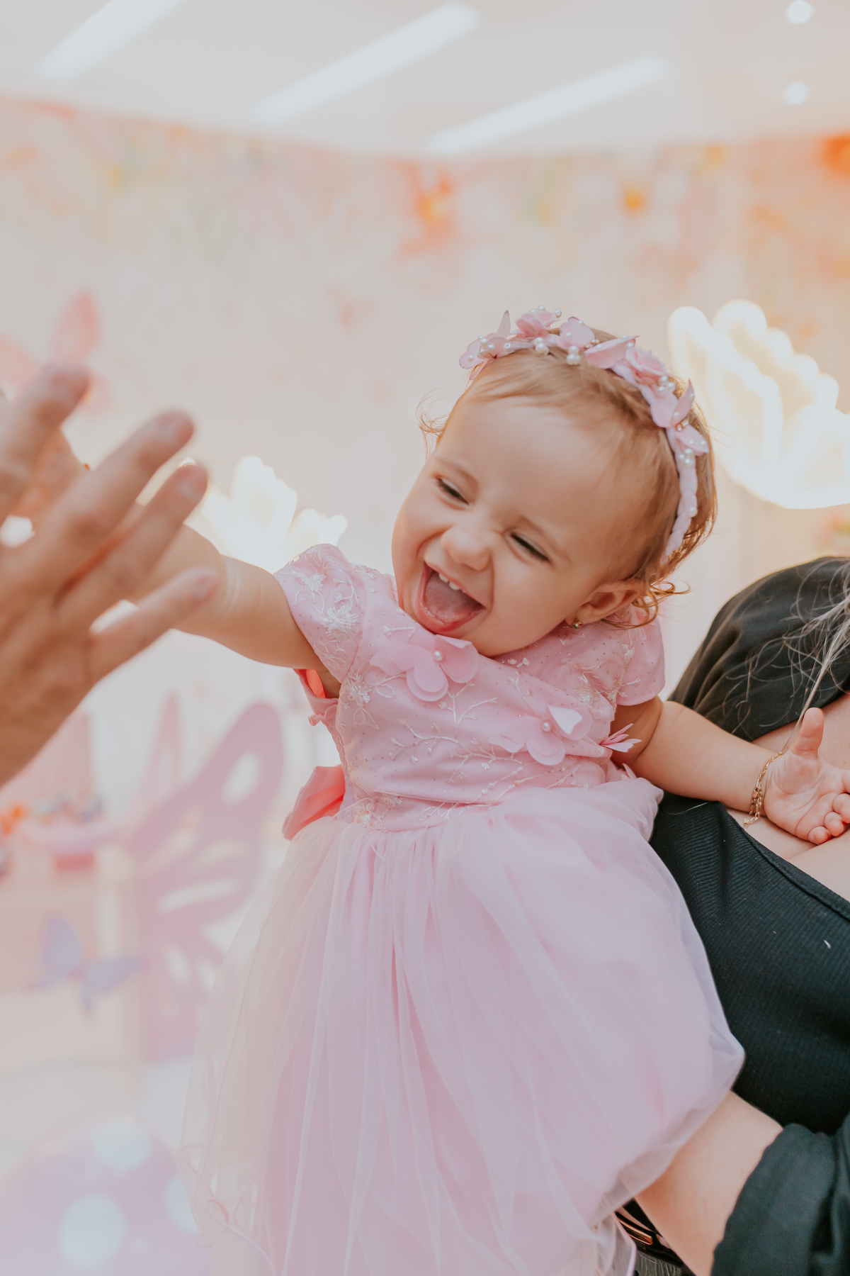 fotografa familia festa infantil 1 ano Elisa tema borboleta casa de festas estação faz de conta taquara Rio de Janeiro Jacarepaguá fotografia 
