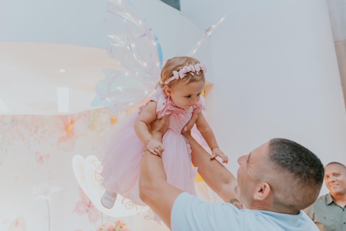 fotografa familia festa infantil 1 ano Elisa tema borboleta casa de festas estação faz de conta taquara Rio de Janeiro Jacarepaguá fotografia 