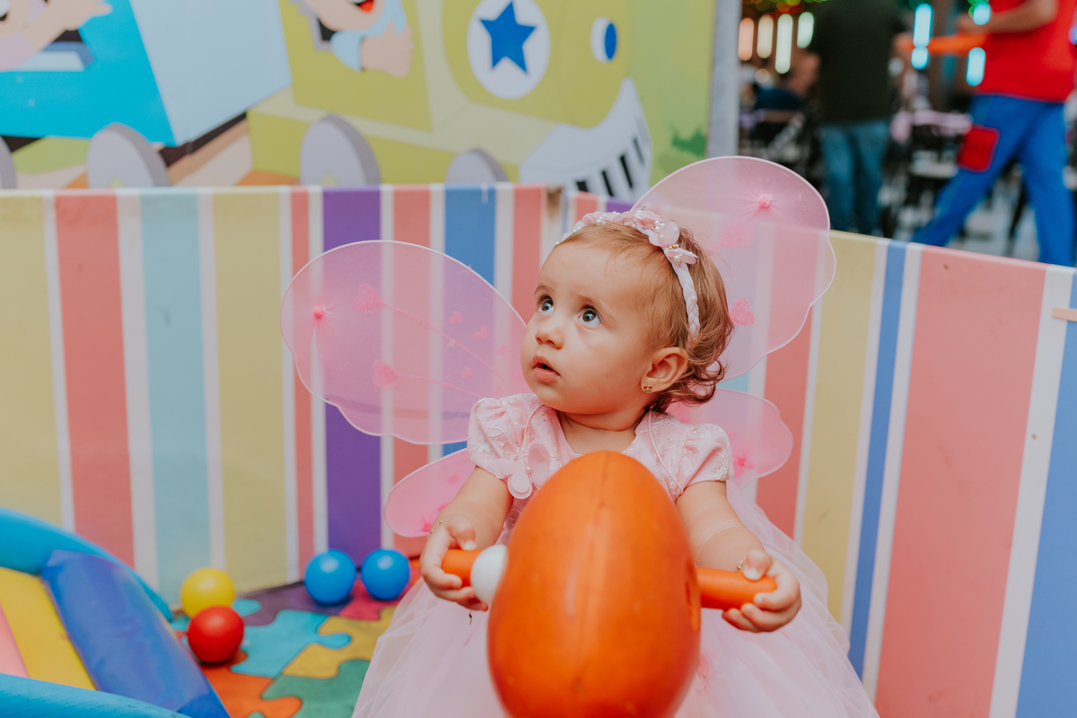 fotografa familia festa infantil 1 ano Elisa tema borboleta casa de festas estação faz de conta taquara Rio de Janeiro Jacarepaguá fotografia 