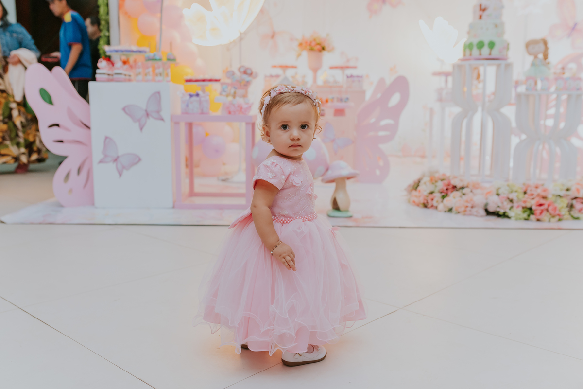 fotografa familia festa infantil 1 ano Elisa tema borboleta casa de festas estação faz de conta taquara Rio de Janeiro Jacarepaguá fotografia 