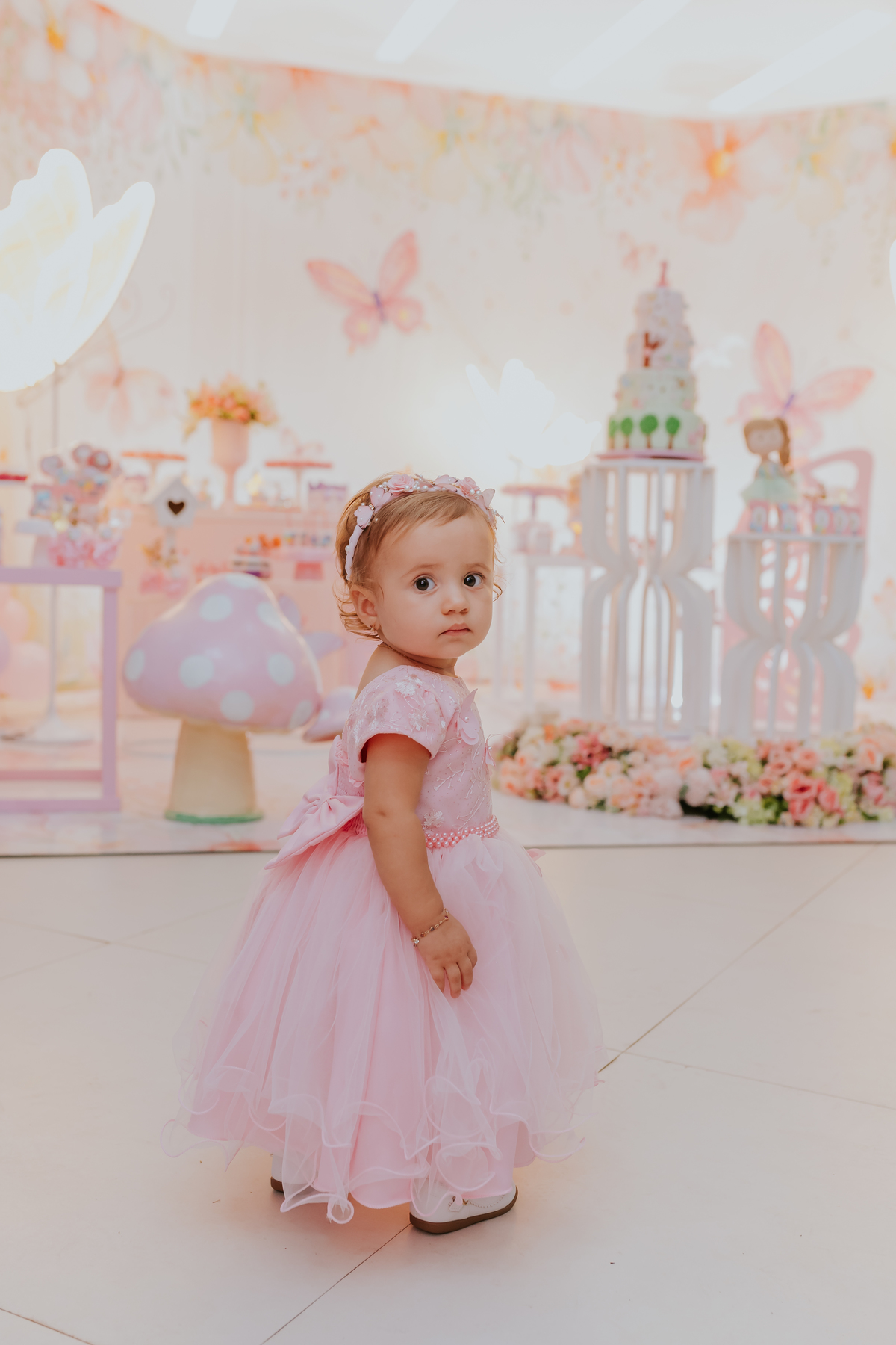 fotografa familia festa infantil 1 ano Elisa tema borboleta casa de festas estação faz de conta taquara Rio de Janeiro Jacarepaguá fotografia 