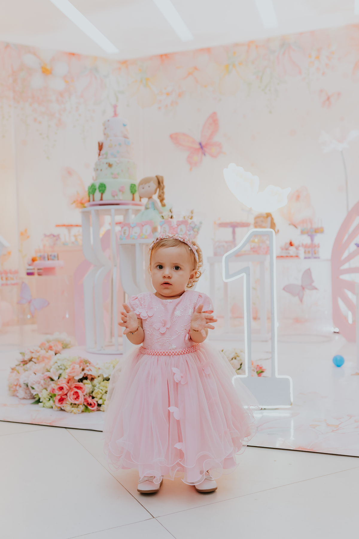fotografa familia festa infantil 1 ano Elisa tema borboleta casa de festas estação faz de conta taquara Rio de Janeiro Jacarepaguá fotografia 