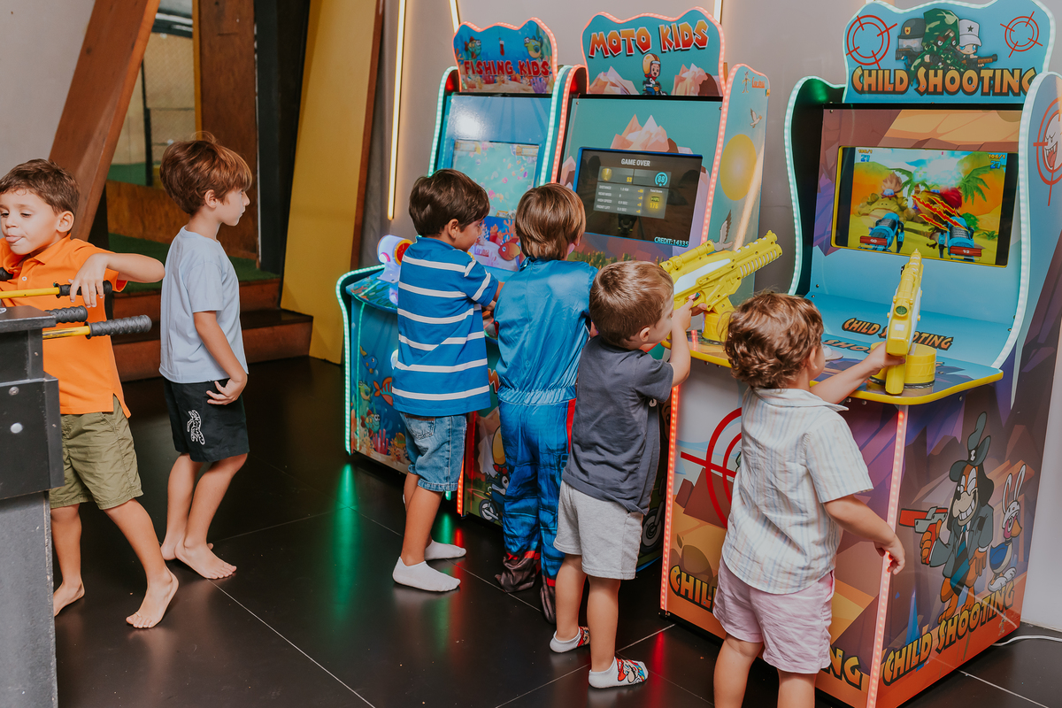 fotografia festa infantil fotografa familia 4 anos Guillermo tema super herois casa de festas espoleta Buffet botafogo rj rio de janeiro 