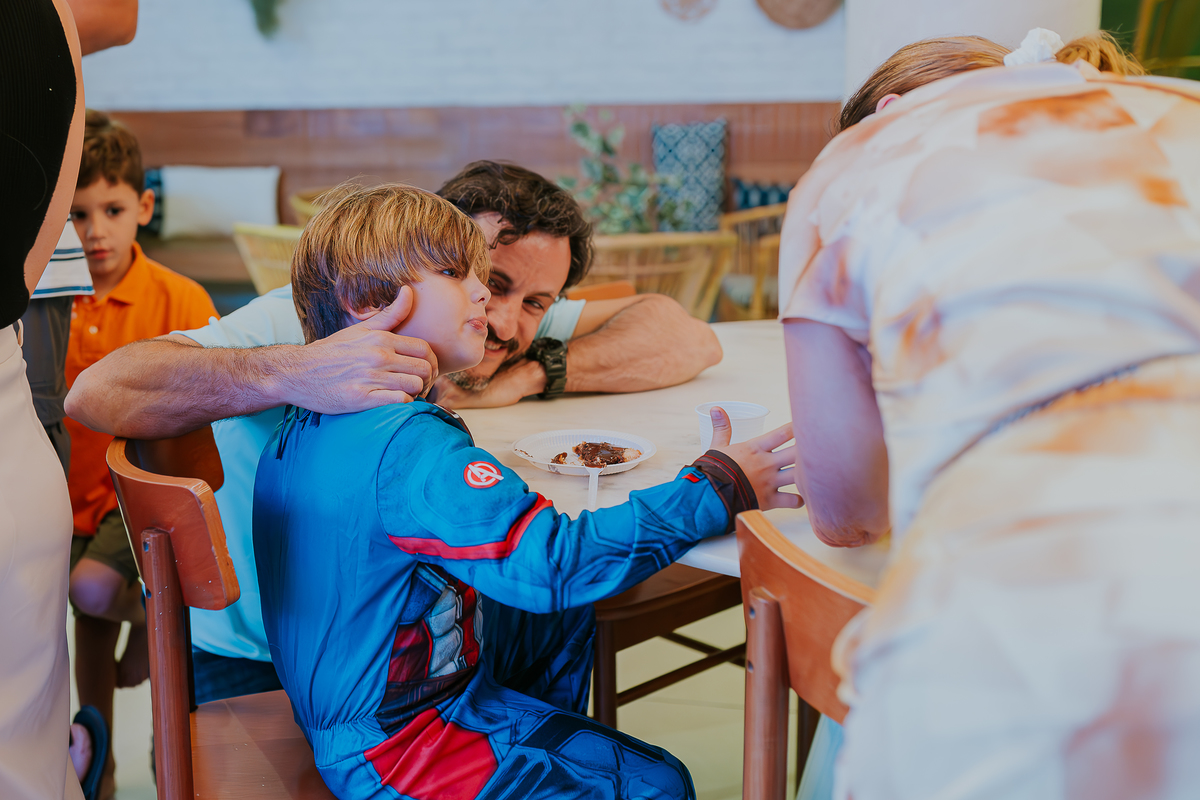 fotografia festa infantil fotografa familia 4 anos Guillermo tema super herois casa de festas espoleta Buffet botafogo rj rio de janeiro 