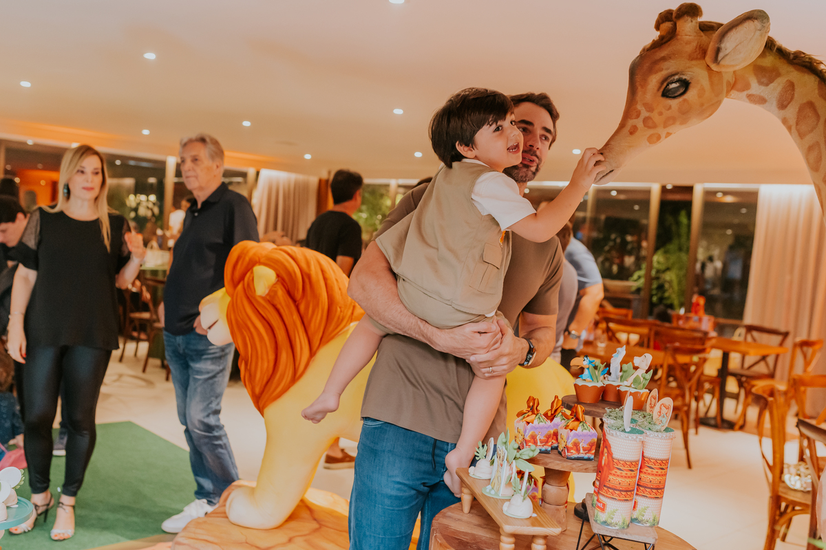 fotografa familia festa infantil fotografia barra da Tijuca 3 anos Daniel tema rei leão rio de janeiro rj 