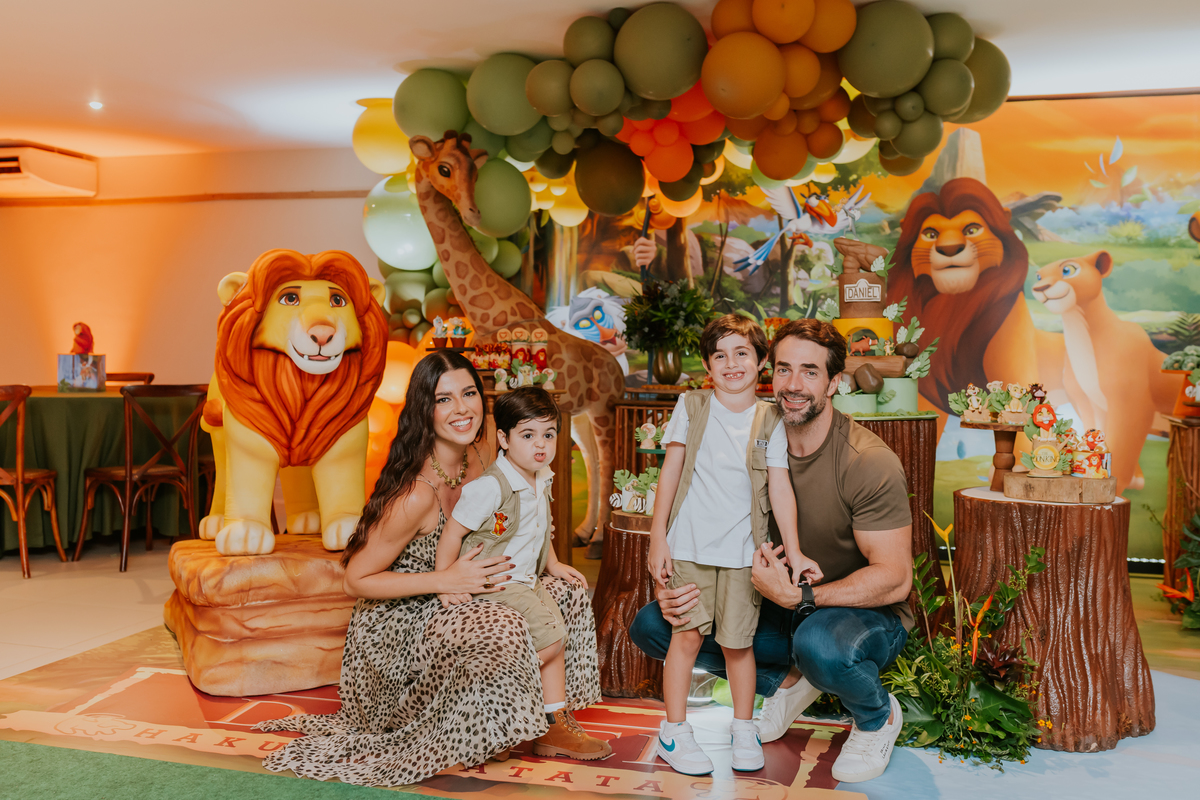 fotografa familia festa infantil fotografia barra da Tijuca 3 anos Daniel tema rei leão rio de janeiro rj 