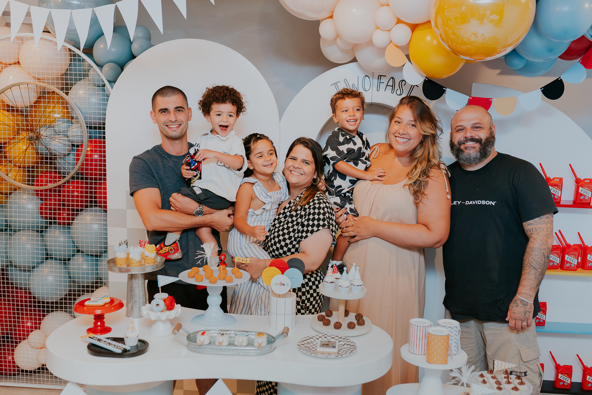 fotografa festa infantil fotografia familia niteroi icarai rio de janeiro 3 anos antonio tema carros bicicleta rj 
