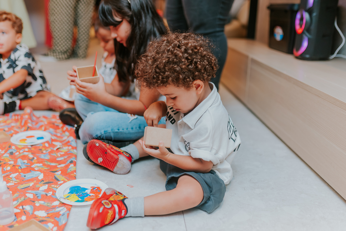 fotografa festa infantil fotografia familia niteroi icarai rio de janeiro 3 anos antonio tema carros bicicleta rj 