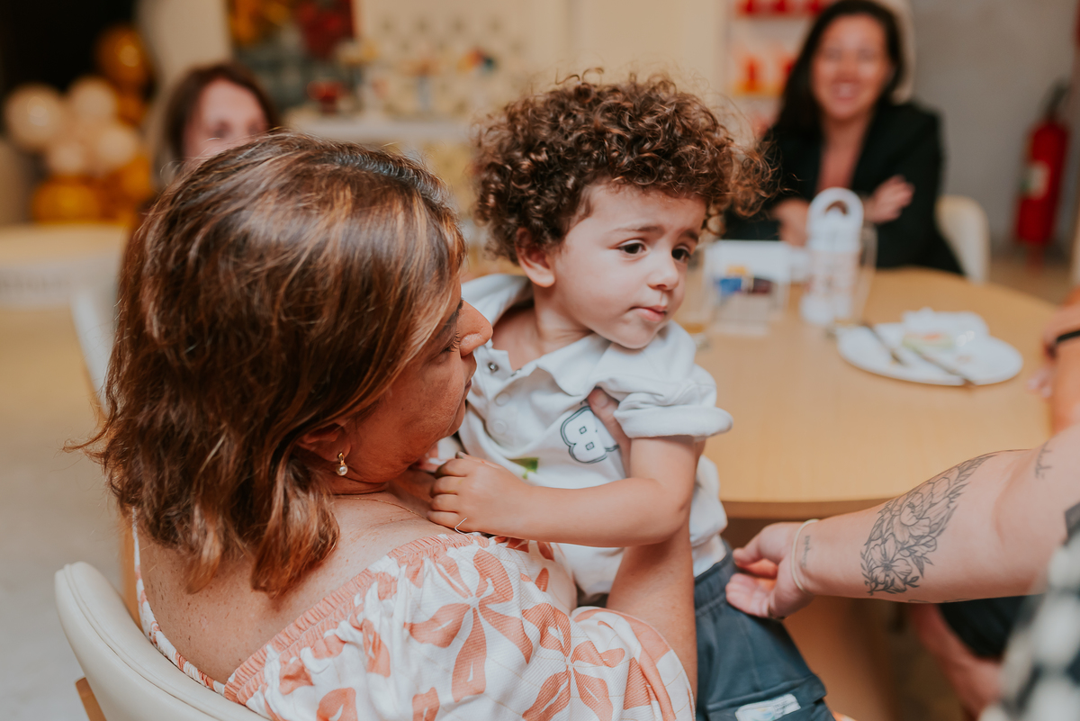 fotografa festa infantil fotografia familia niteroi icarai rio de janeiro 3 anos antonio tema carros bicicleta rj 