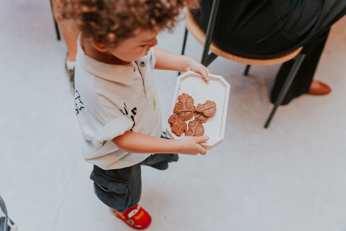 fotografa festa infantil fotografia familia niteroi icarai rio de janeiro 3 anos antonio tema carros bicicleta rj 