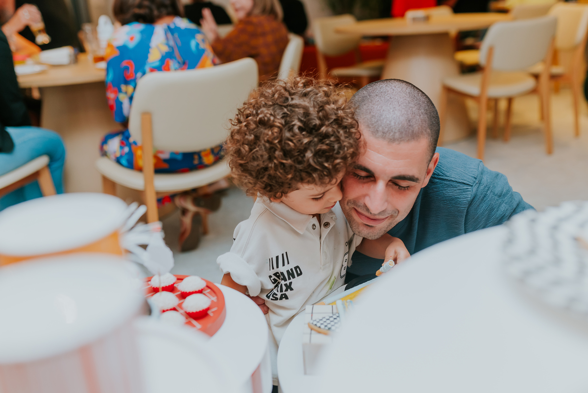 fotografa festa infantil fotografia familia niteroi icarai rio de janeiro 3 anos antonio tema carros bicicleta rj 