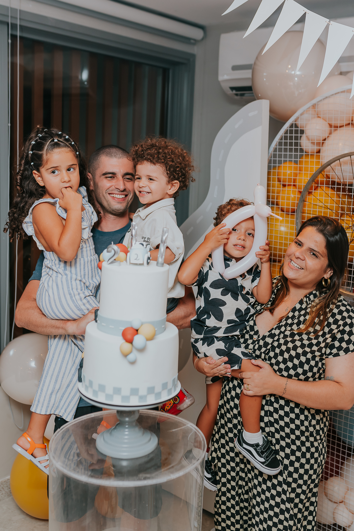 fotografa festa infantil fotografia familia niteroi icarai rio de janeiro 3 anos antonio tema carros bicicleta rj 