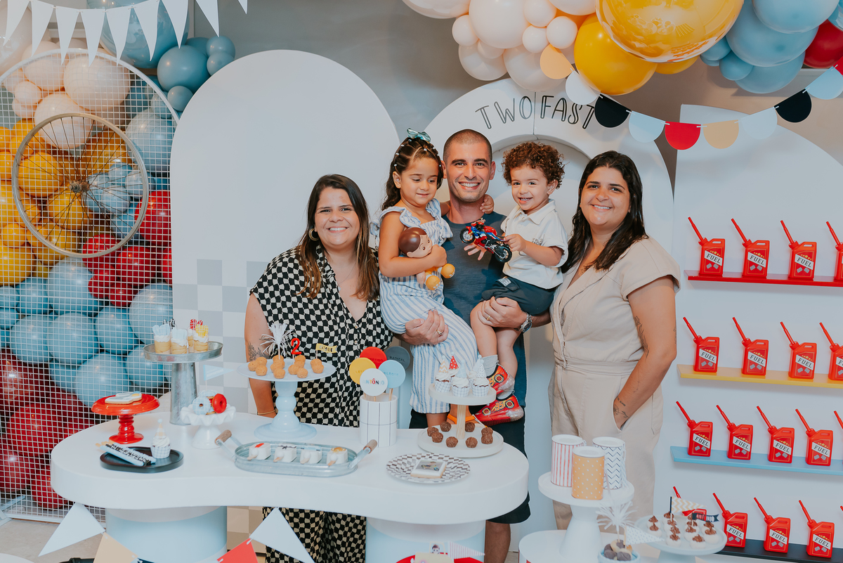 fotografa festa infantil fotografia familia niteroi icarai rio de janeiro 3 anos antonio tema carros bicicleta rj 