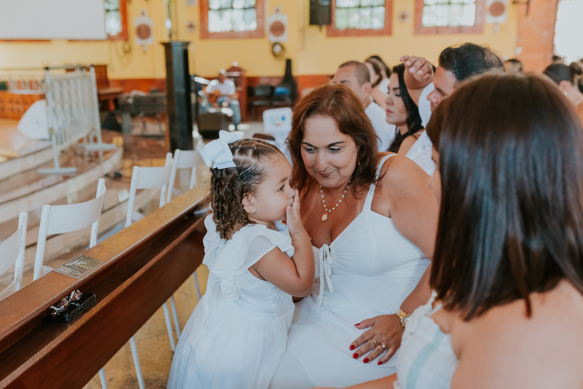 Fotógrafa de família Batizado na Paróquia Nossa Senhora Aparecida- Ilha do Governador, RJ batismo monero fotografia 
