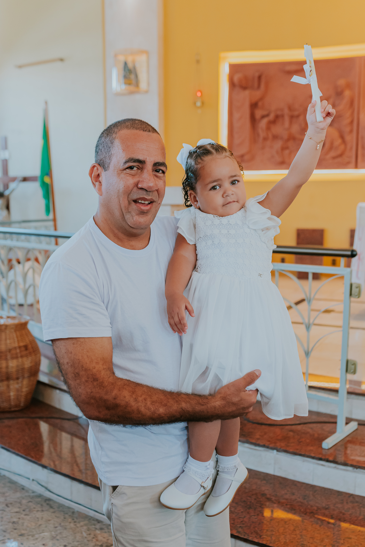 Fotógrafa de família Batizado na Paróquia Nossa Senhora Aparecida- Ilha do Governador, RJ batismo monero fotografia 