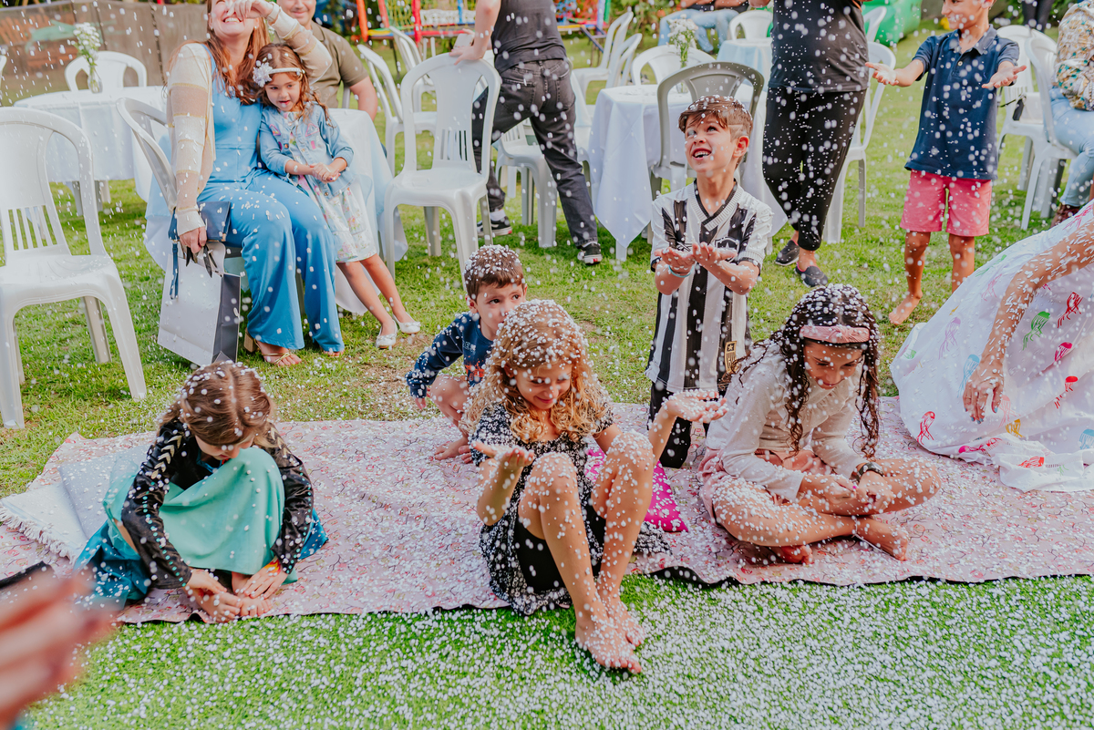 fotografa de familia festa infantil rio de janeiro rj barra da Tijuca Lara 2 anos decoracao tema Frozen 