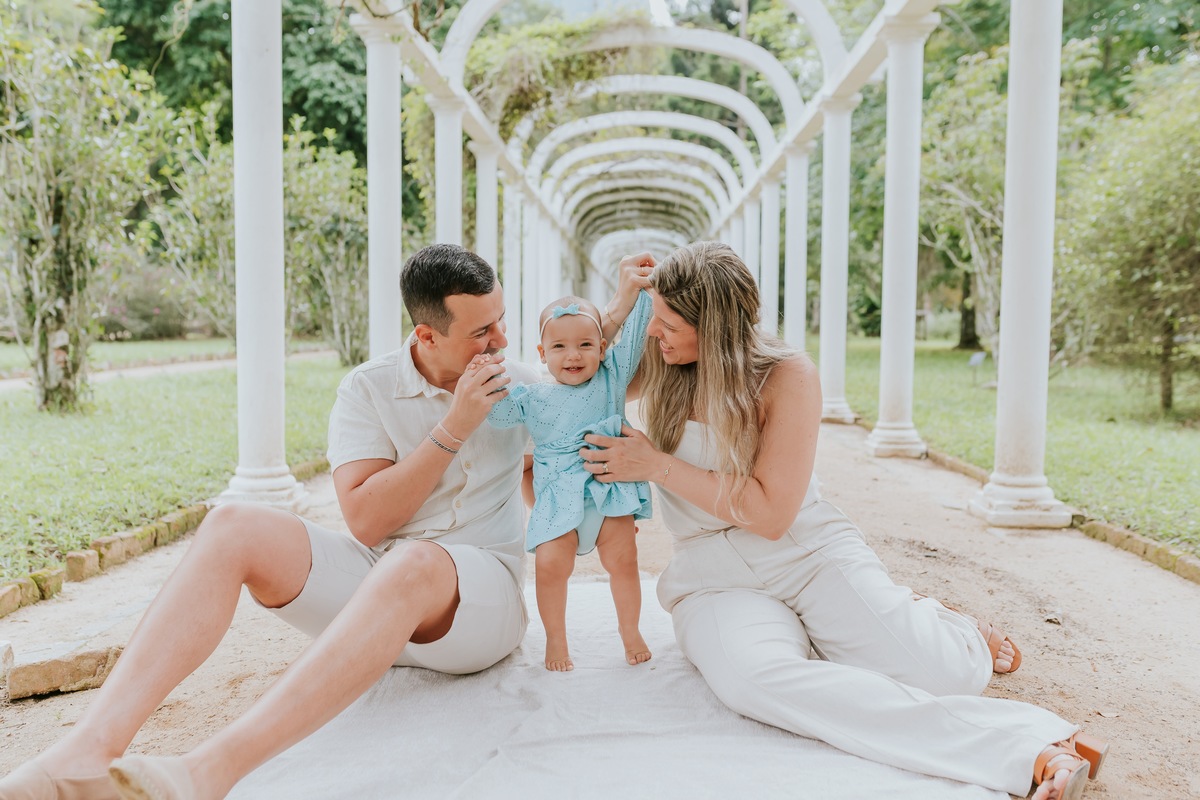 Fotografia de familia- Ensaio no Jardim Botânico, RJ fotografa Rio de Janeiro acompanhamento externo Manuela 10 meses sessão