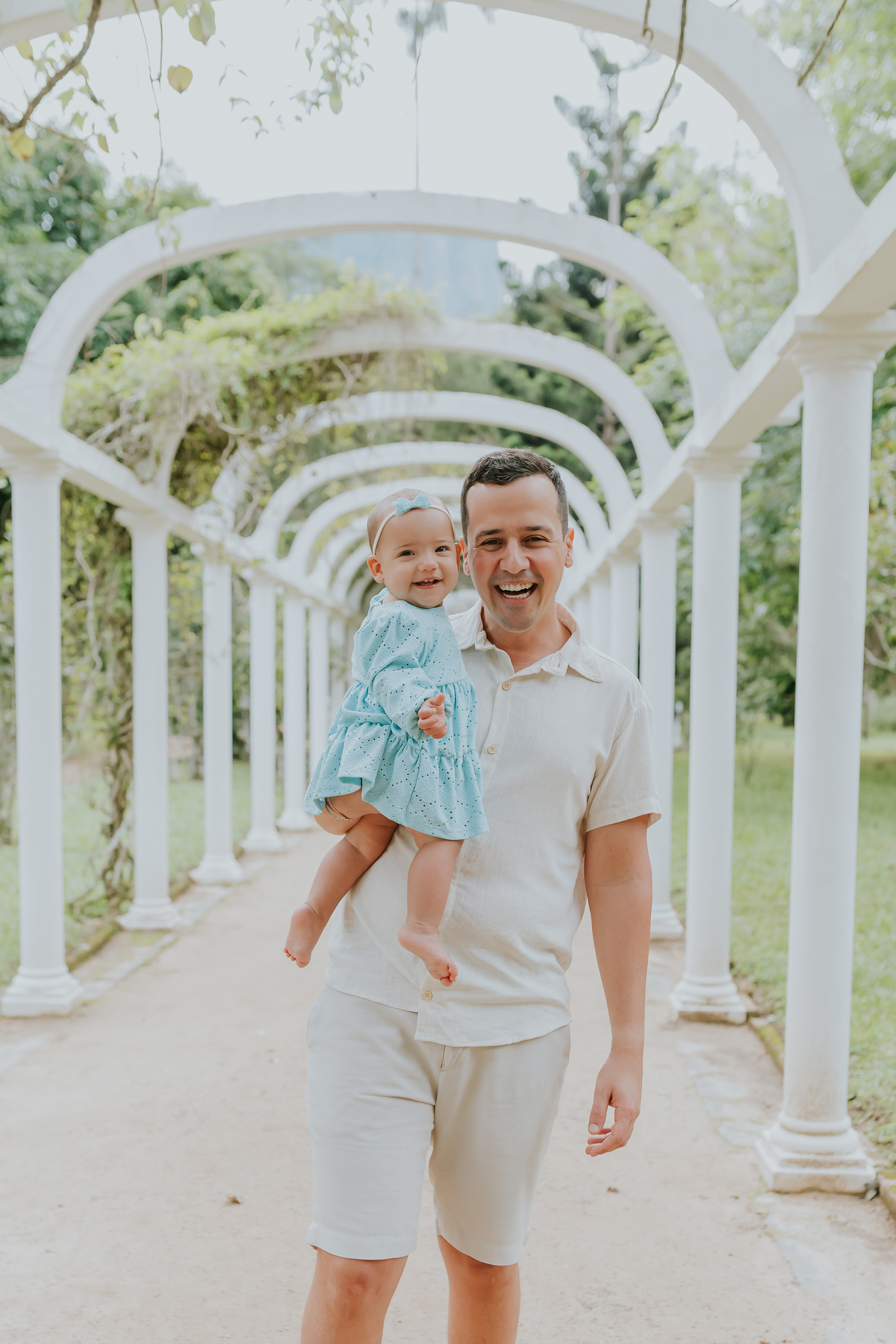 Fotografia de familia- Ensaio no Jardim Botânico, RJ fotografa Rio de Janeiro acompanhamento externo Manuela 10 meses sessão