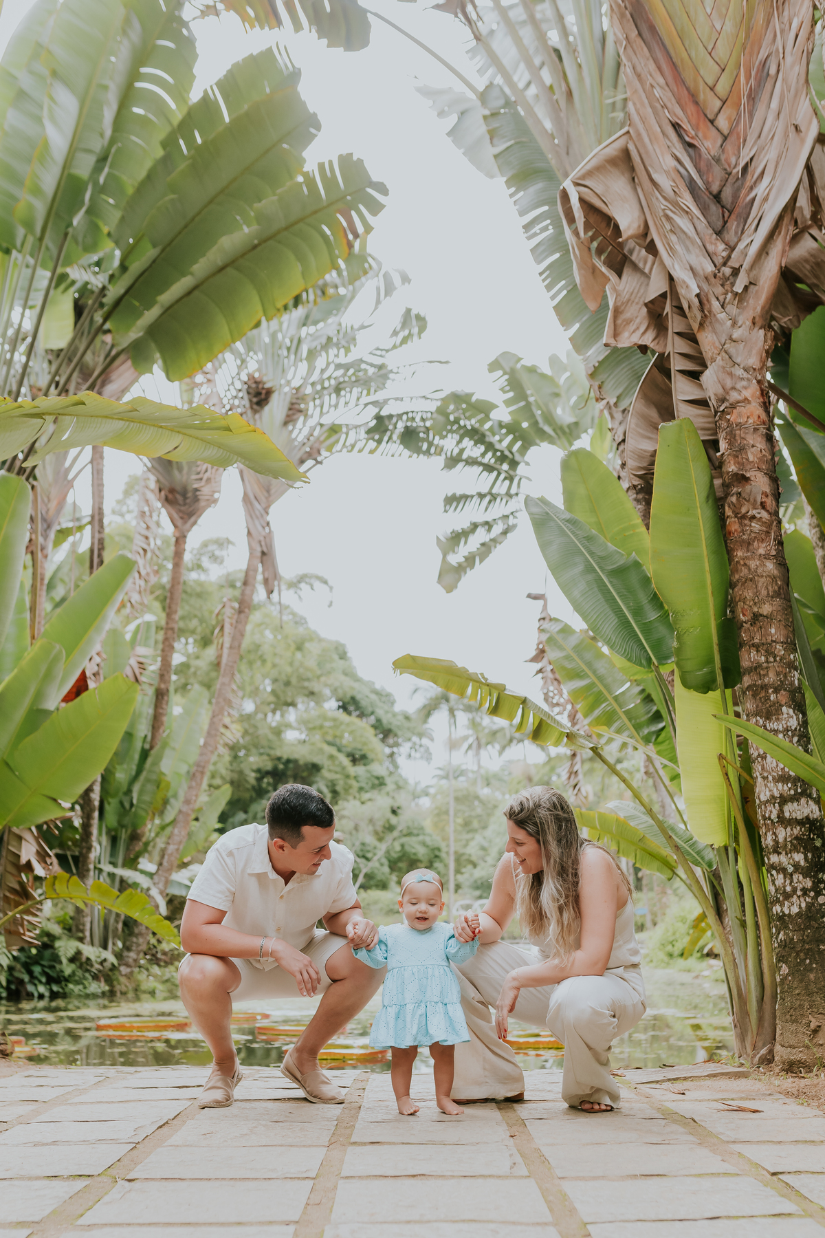 Fotografia de familia- Ensaio no Jardim Botânico, RJ fotografa Rio de Janeiro acompanhamento externo Manuela 10 meses sessão