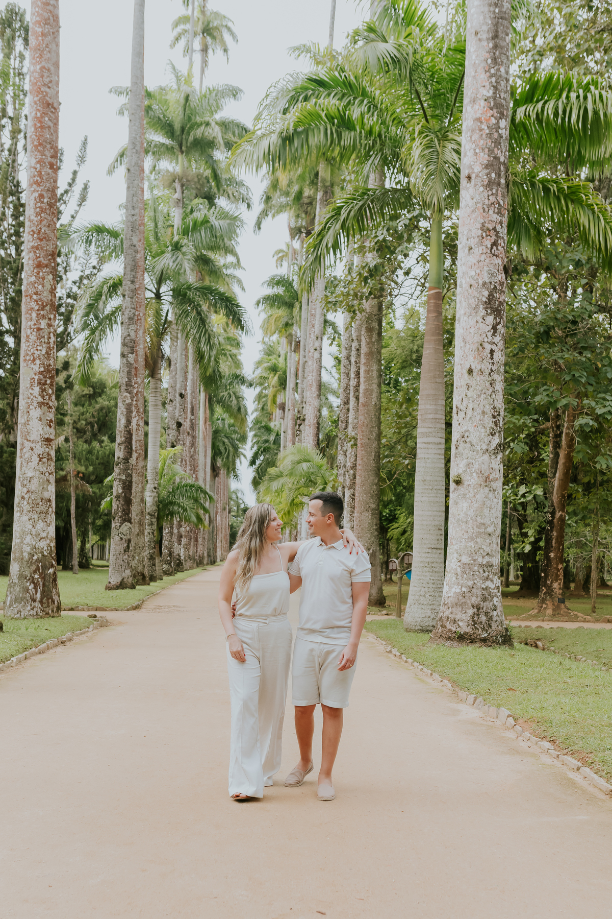 Fotografia de familia- Ensaio no Jardim Botânico, RJ fotografa Rio de Janeiro acompanhamento externo Manuela 10 meses sessão