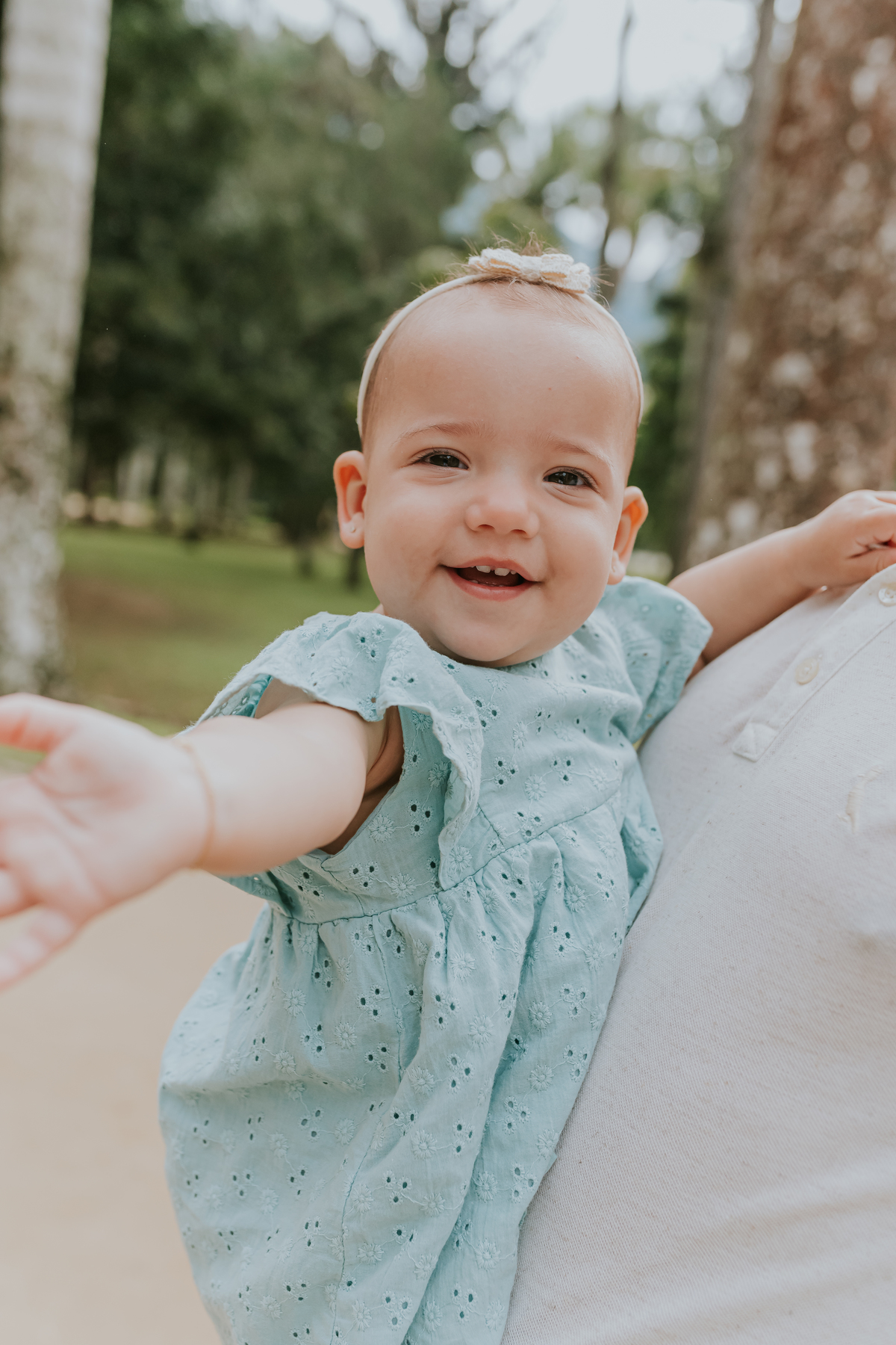 Fotografia de familia- Ensaio no Jardim Botânico, RJ fotografa Rio de Janeiro acompanhamento externo Manuela 10 meses sessão