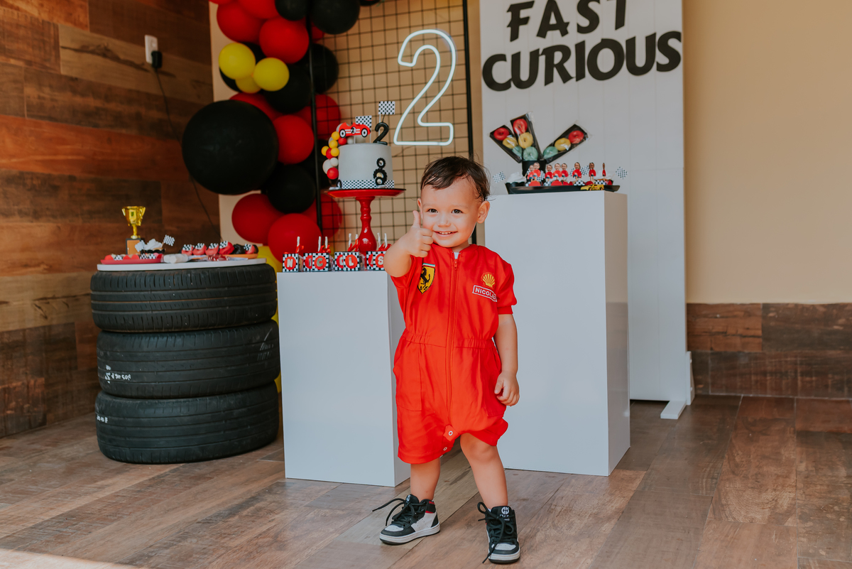 fotografia festa infantil Rio de Janeiro rj fotografa familia 2 anos Nicolas tema carros em casa 