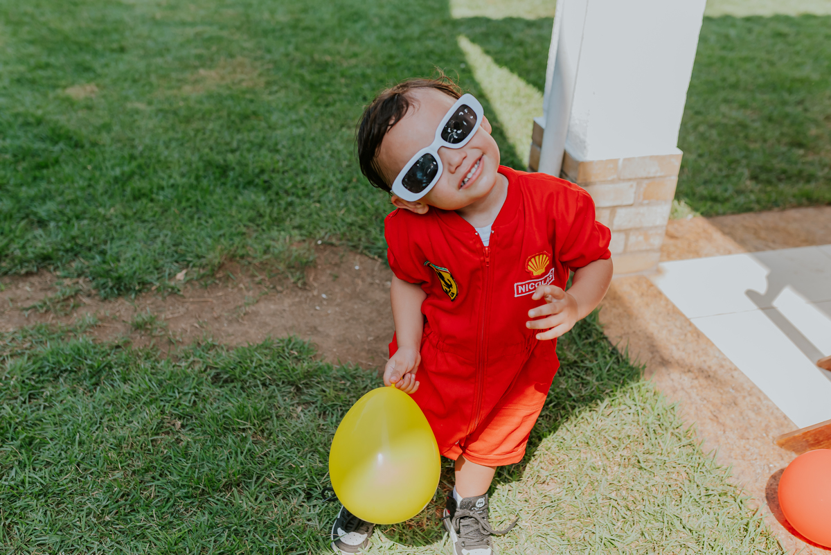 fotografia festa infantil Rio de Janeiro rj fotografa familia 2 anos Nicolas tema carros em casa 