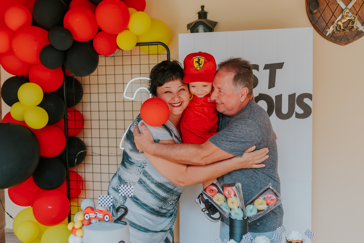 fotografia festa infantil Rio de Janeiro rj fotografa familia 2 anos Nicolas tema carros em casa 