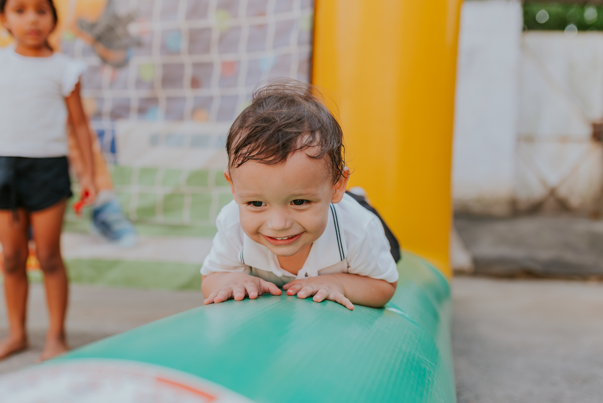 fotografia festa infantil Rio de Janeiro rj fotografa familia 2 anos Nicolas tema carros em casa 