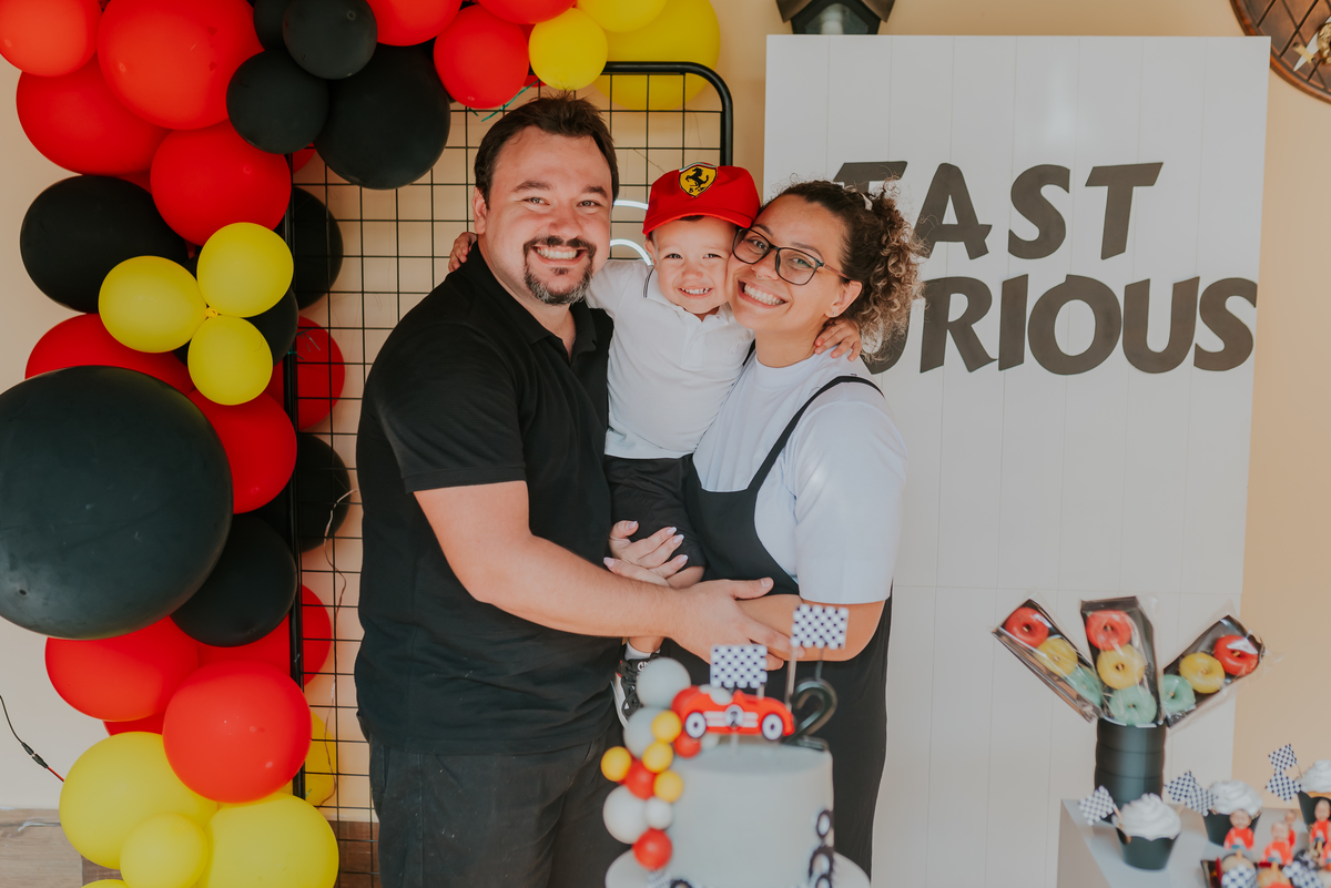 fotografia festa infantil Rio de Janeiro rj fotografa familia 2 anos Nicolas tema carros em casa 