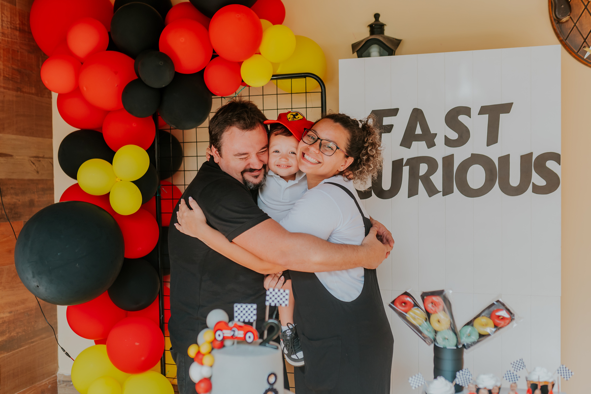 fotografia festa infantil Rio de Janeiro rj fotografa familia 2 anos Nicolas tema carros em casa 