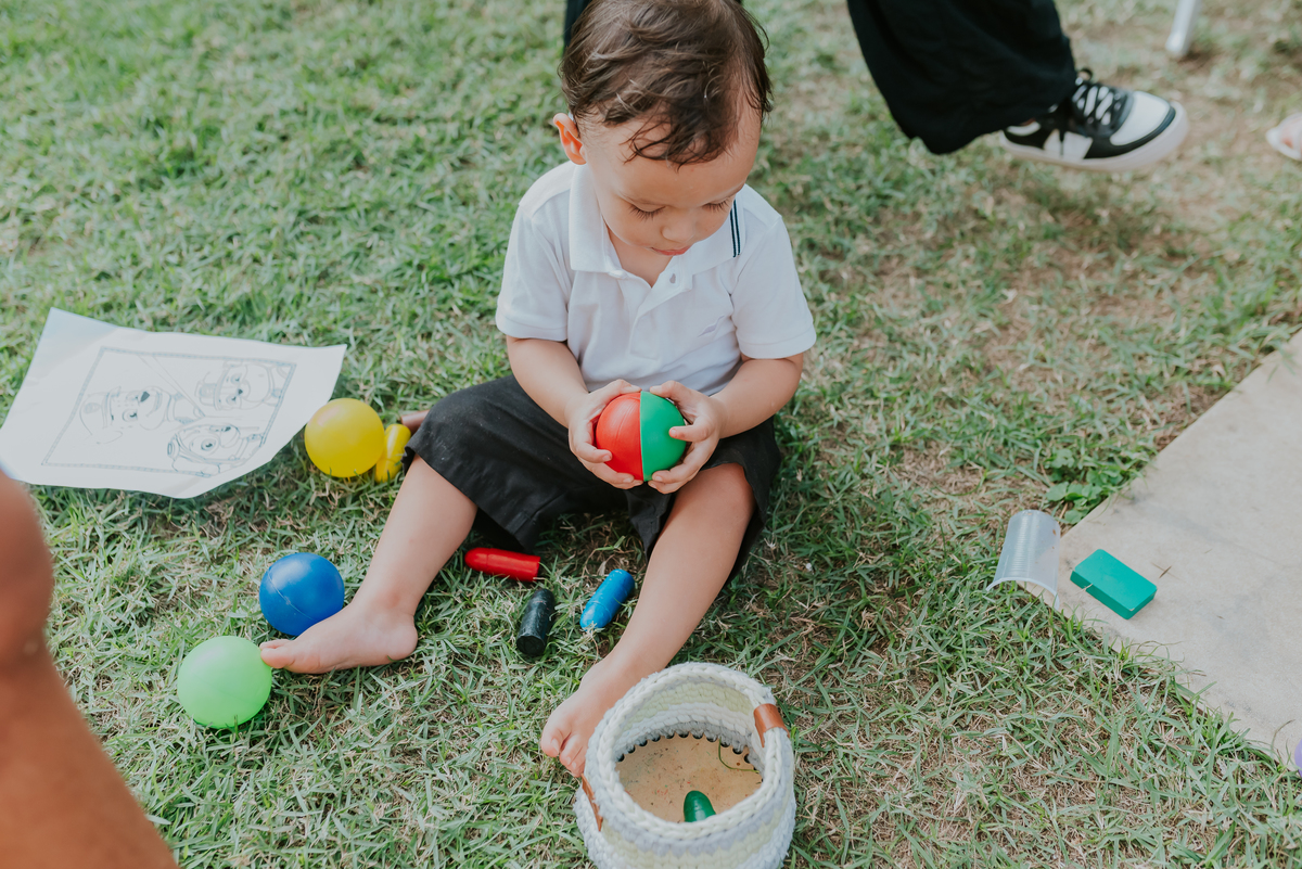 fotografia festa infantil Rio de Janeiro rj fotografa familia 2 anos Nicolas tema carros em casa 