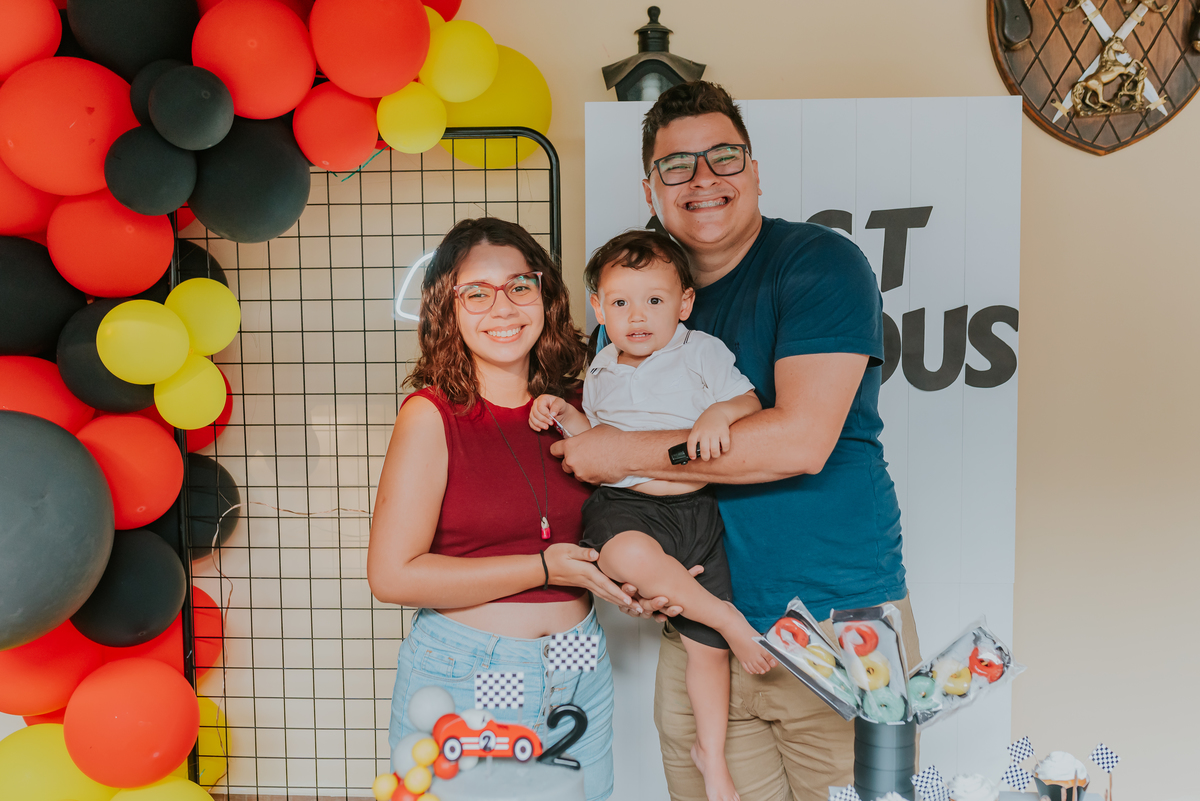 fotografia festa infantil Rio de Janeiro rj fotografa familia 2 anos Nicolas tema carros em casa 