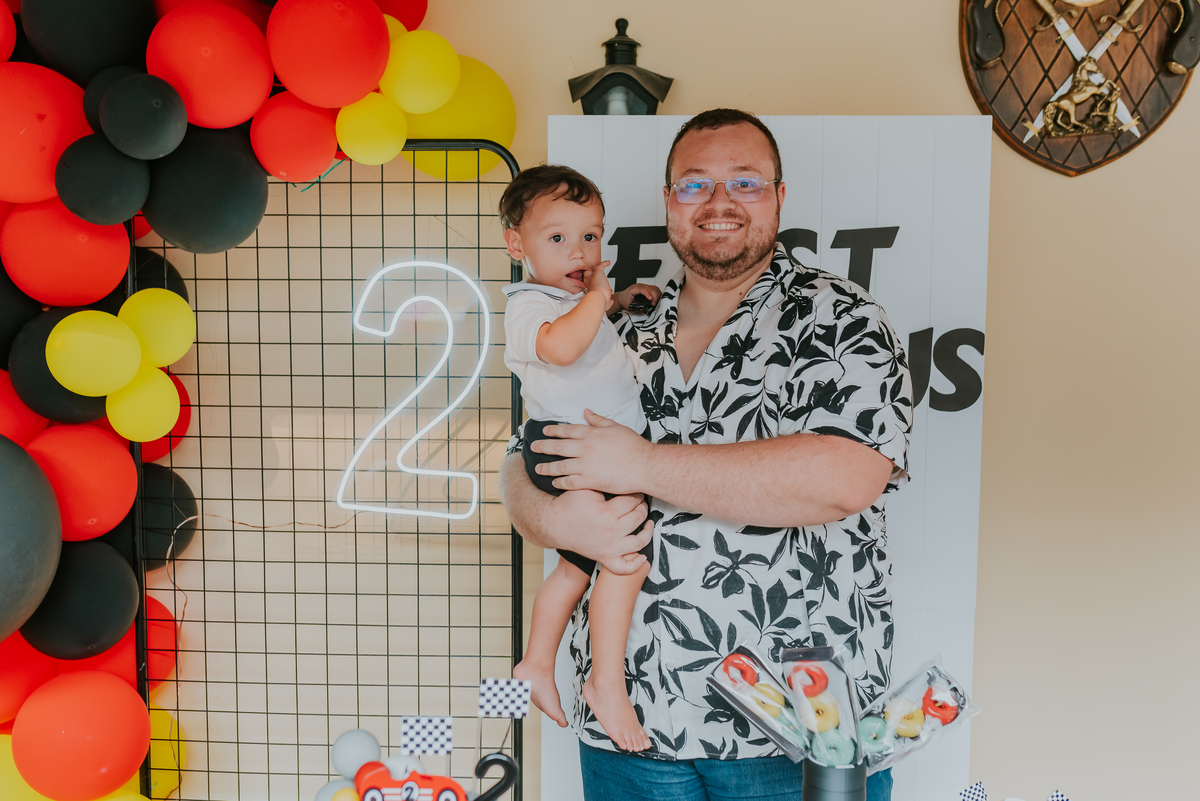 fotografia festa infantil Rio de Janeiro rj fotografa familia 2 anos Nicolas tema carros em casa 