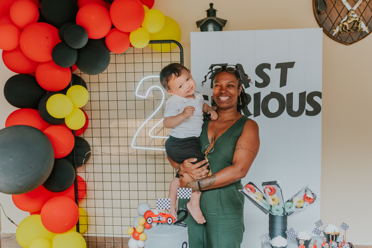 fotografia festa infantil Rio de Janeiro rj fotografa familia 2 anos Nicolas tema carros em casa 
