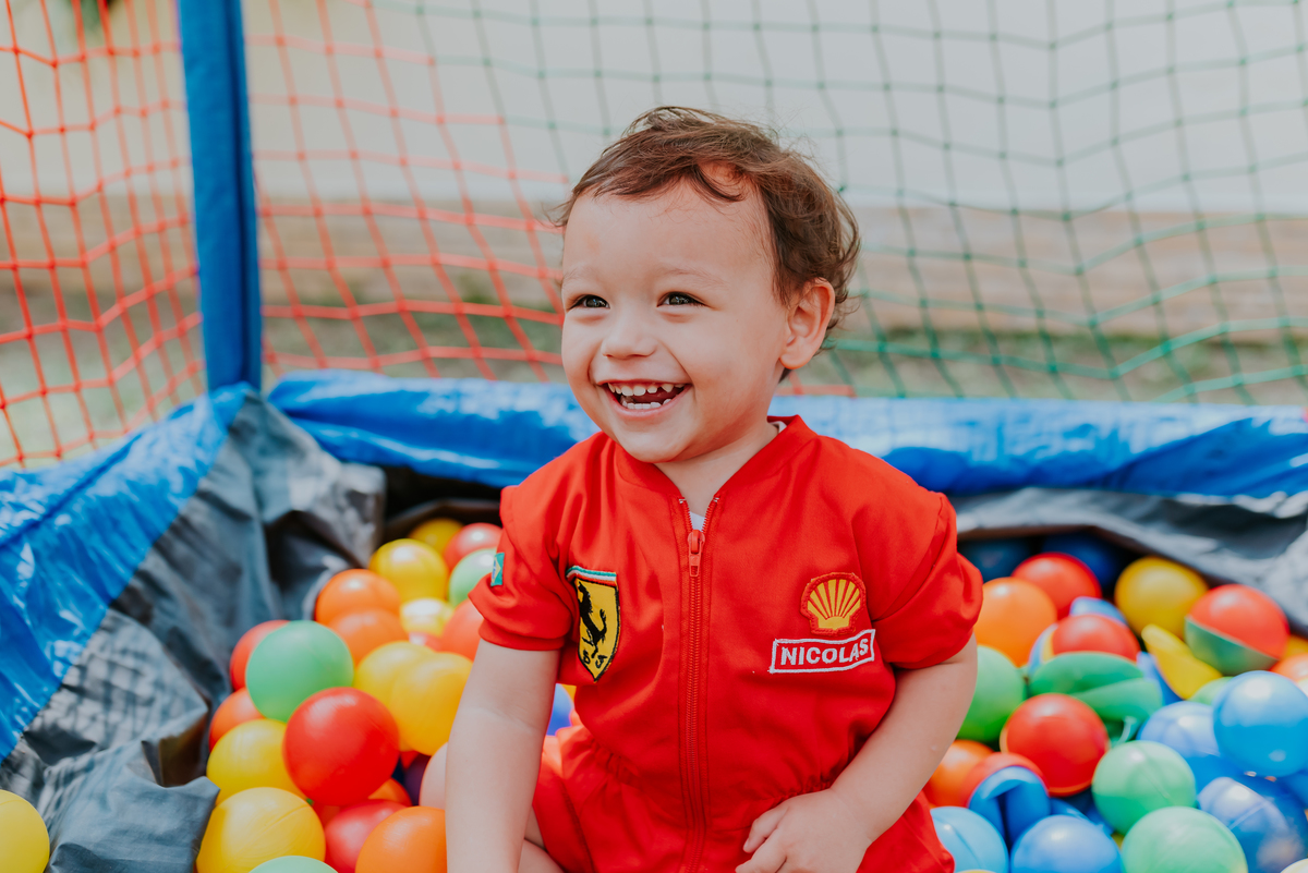 fotografia festa infantil Rio de Janeiro rj fotografa familia 2 anos Nicolas tema carros em casa 
