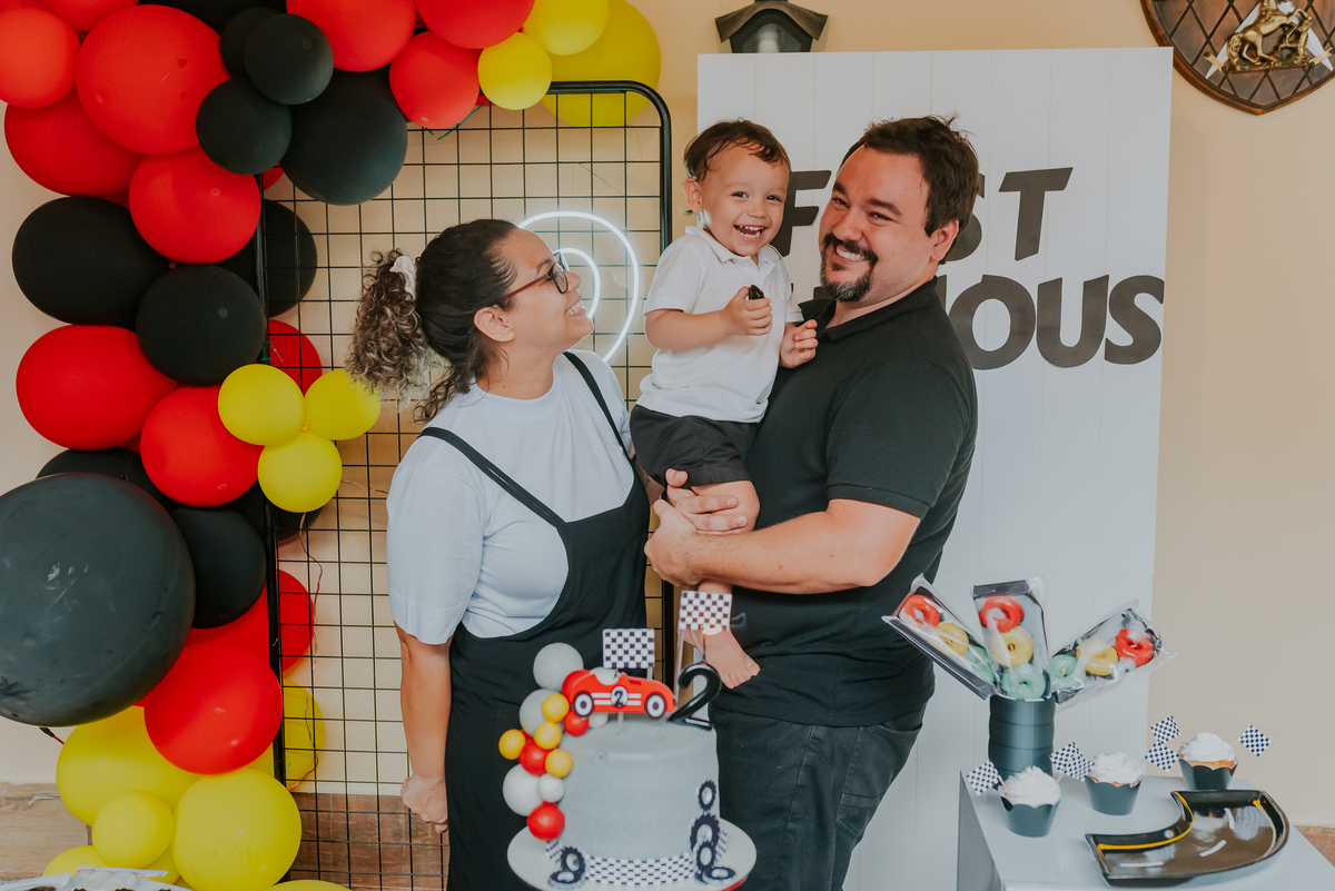 fotografia festa infantil Rio de Janeiro rj fotografa familia 2 anos Nicolas tema carros em casa 