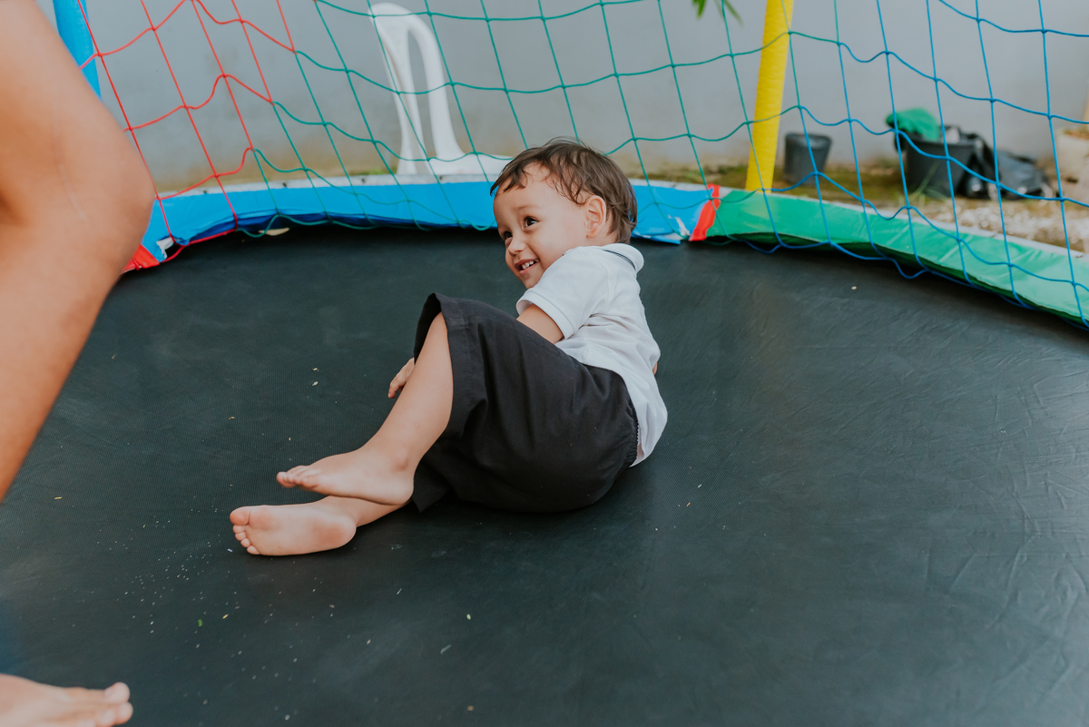 fotografia festa infantil Rio de Janeiro rj fotografa familia 2 anos Nicolas tema carros em casa 